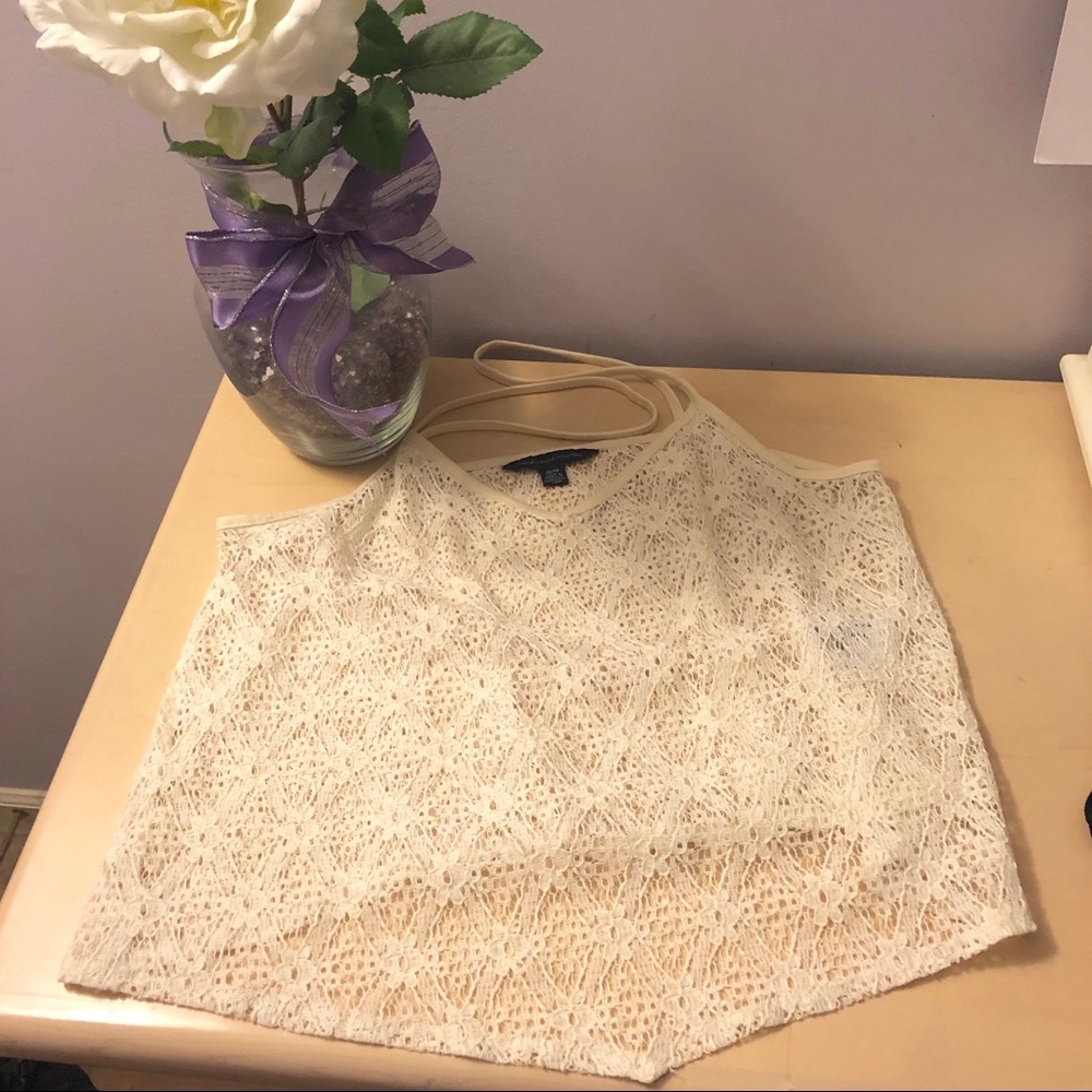 American Eagle lace crop top